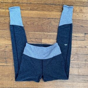 ALO Yoga Two-Tone Gray Legging